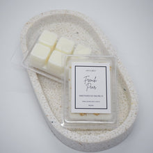 Load image into Gallery viewer, Wax melts, strong smelling soy wax melts, wax melts australia - Love and Labels
