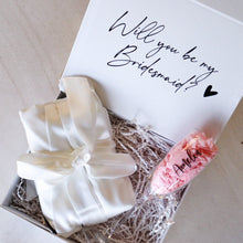 Load image into Gallery viewer, Sip n&#39; Relax - Personalised Hamper - Love and Labels
