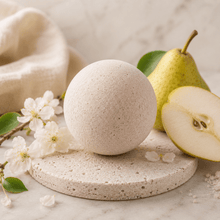 Load image into Gallery viewer, French pair bath bomb - Love and Labels

