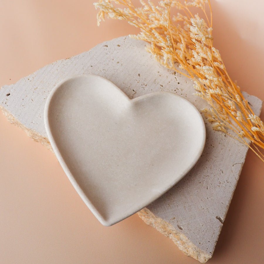 Trinket Label Personalised Heart Shaped Trinket Tray – Love and Labels