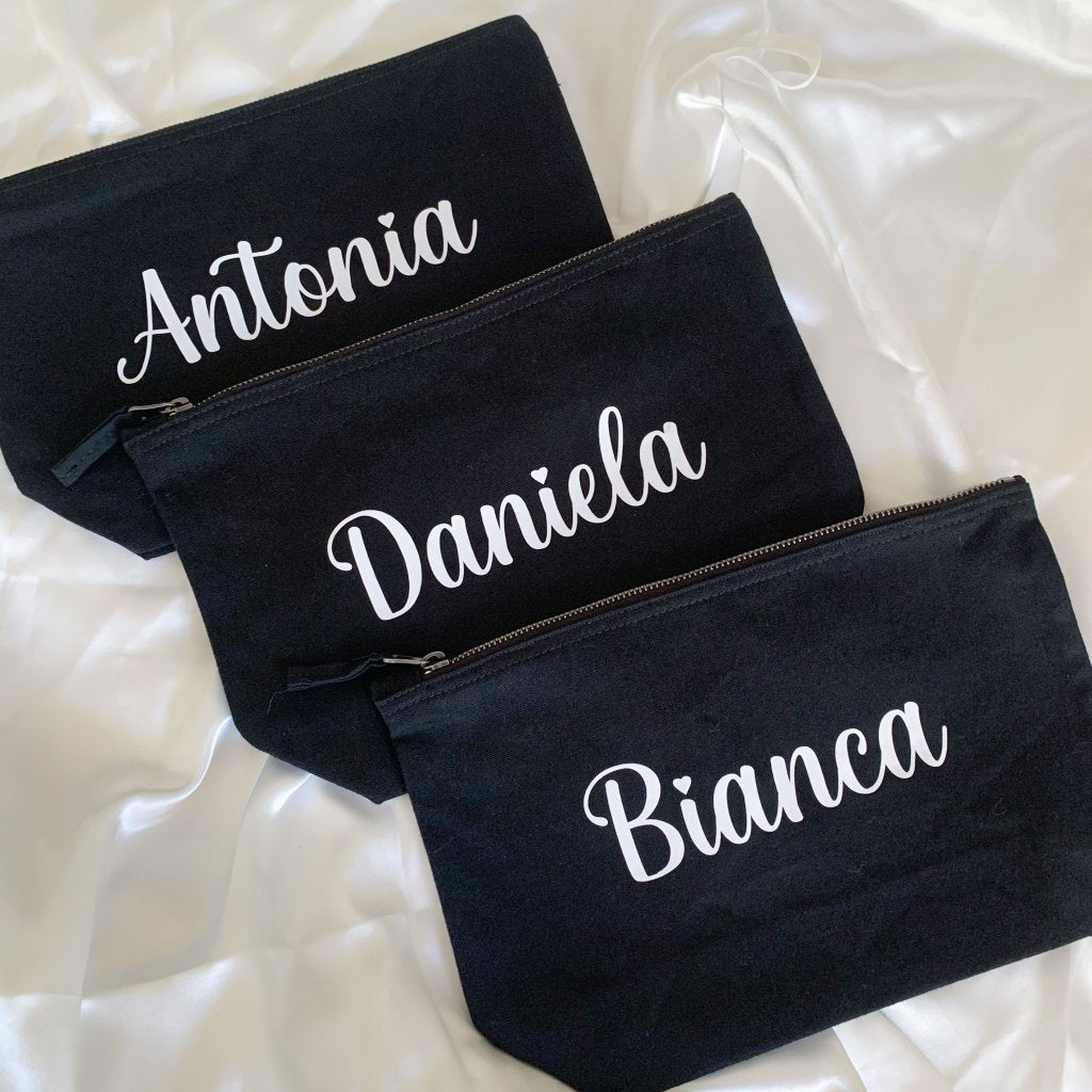 Personalized Bridesmaids Gift Case - Love and Labels